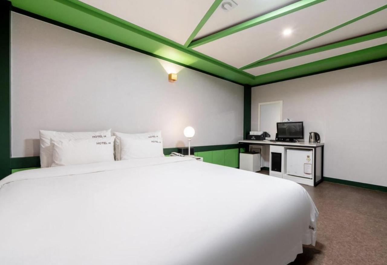 Hotel Uk Busan Dış mekan fotoğraf